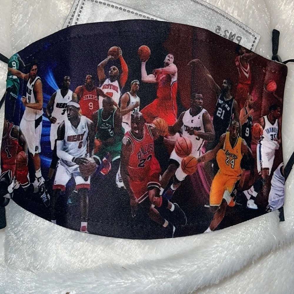 New basketball greats face mask